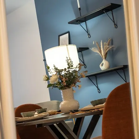 Апартаменты Spacious 204 *